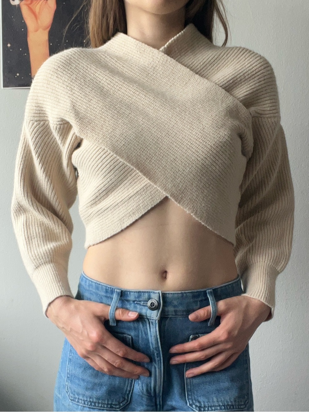 OAK + FORT Wool blend Women's Cream Cross-Front Cropped Sweater